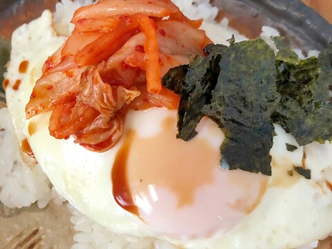 キムチと目玉焼きのご飯☆彡